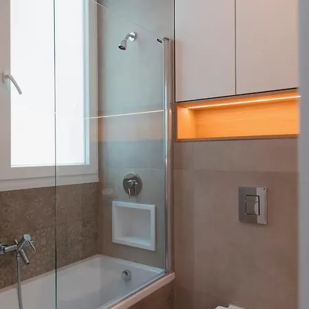 Apartamento Elegante Em Estilo Individual Daire